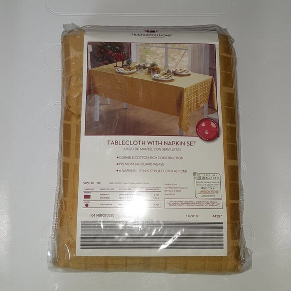 Huntington Home 60 x 104 Oblong Tablecloth & Napkin Set Premium Jacquard Weave - Picture 5 of 6